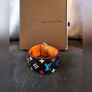LOUIS VUITTON RARE Bracelet cuff EUC !